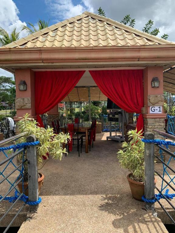 Palaisdaan Hotel and Restaurant