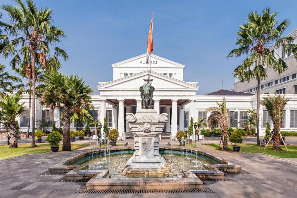 The Grand Palace Resident