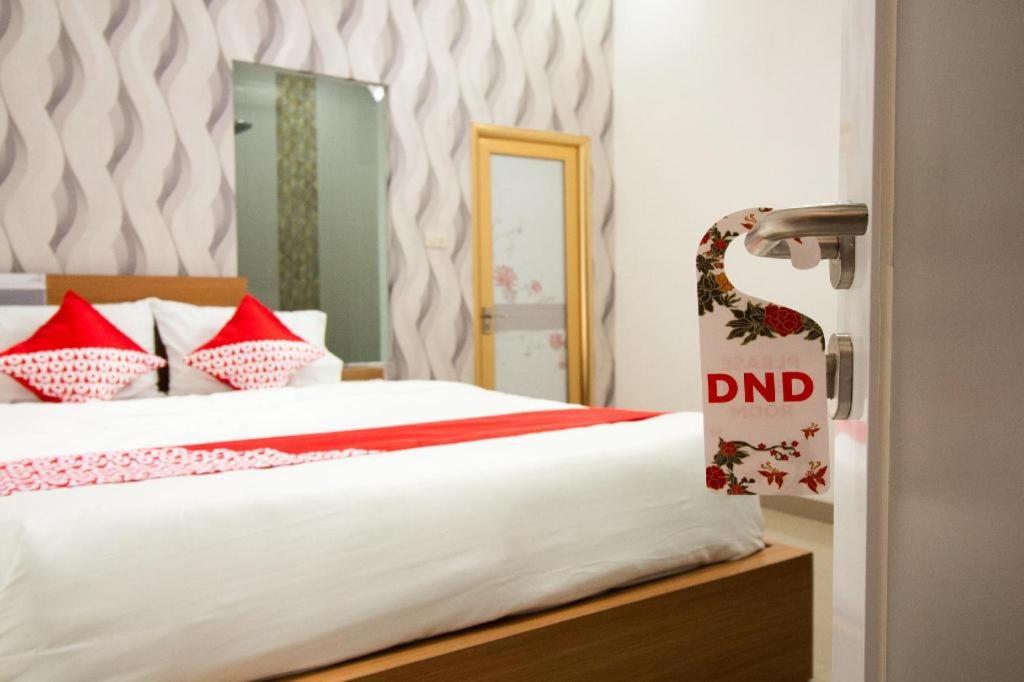 OYO 716 Iciw Iciw Exclusive Homestay view 2