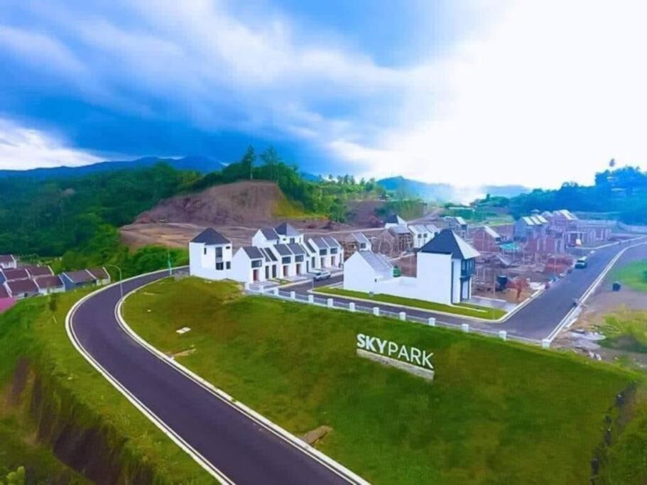 JessAble HomeStay Citraland