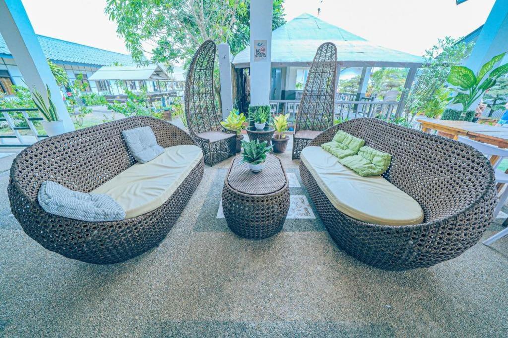 Juness Beach Resort