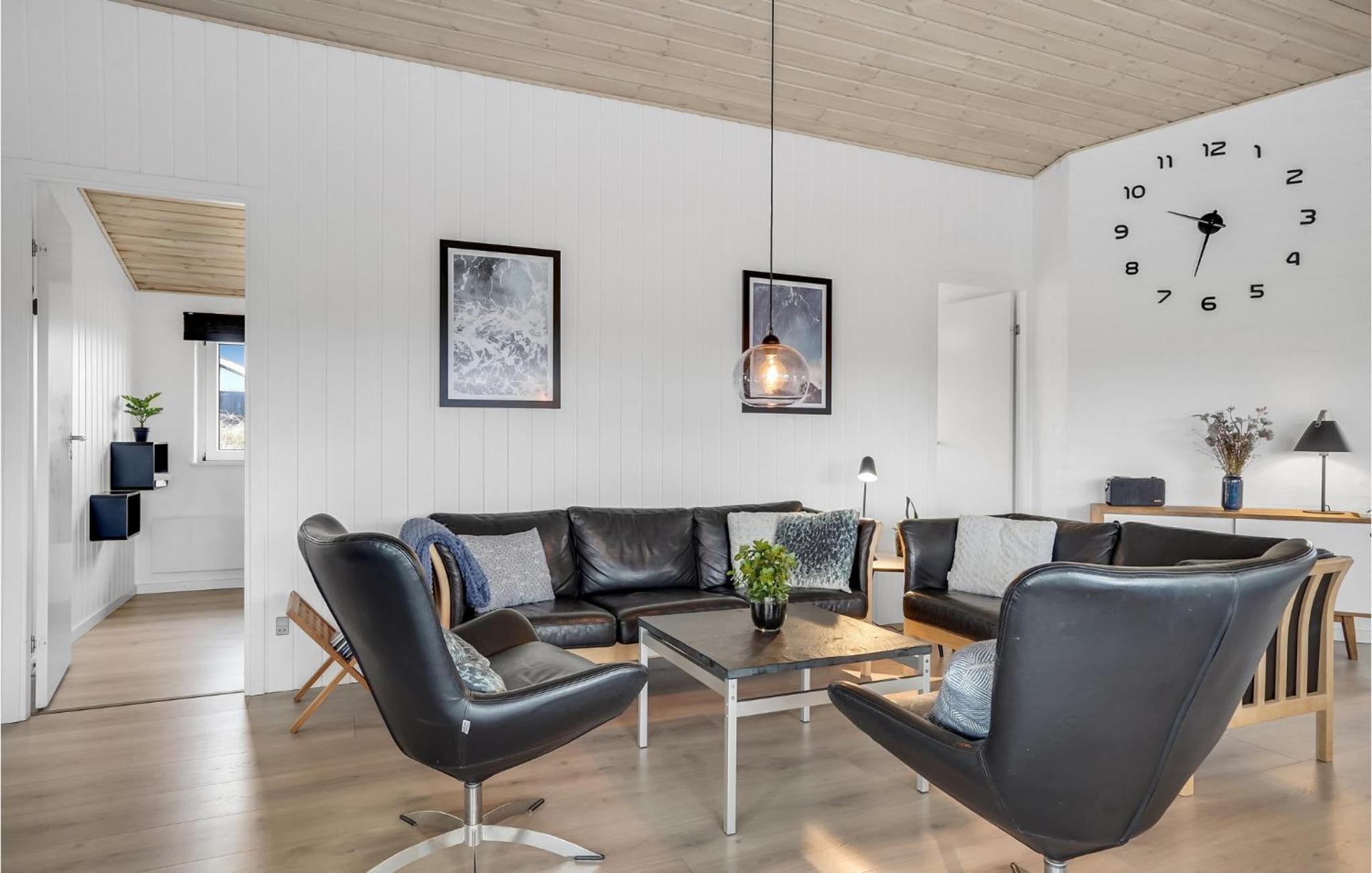 Gorgeous Home In Hvide Sande With Sauna