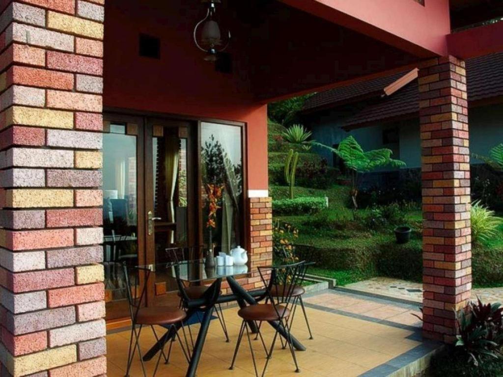 Photo 18