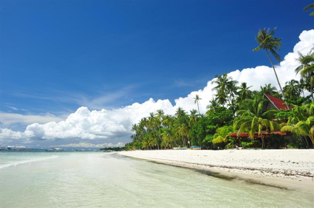 Alona Mariners Resort