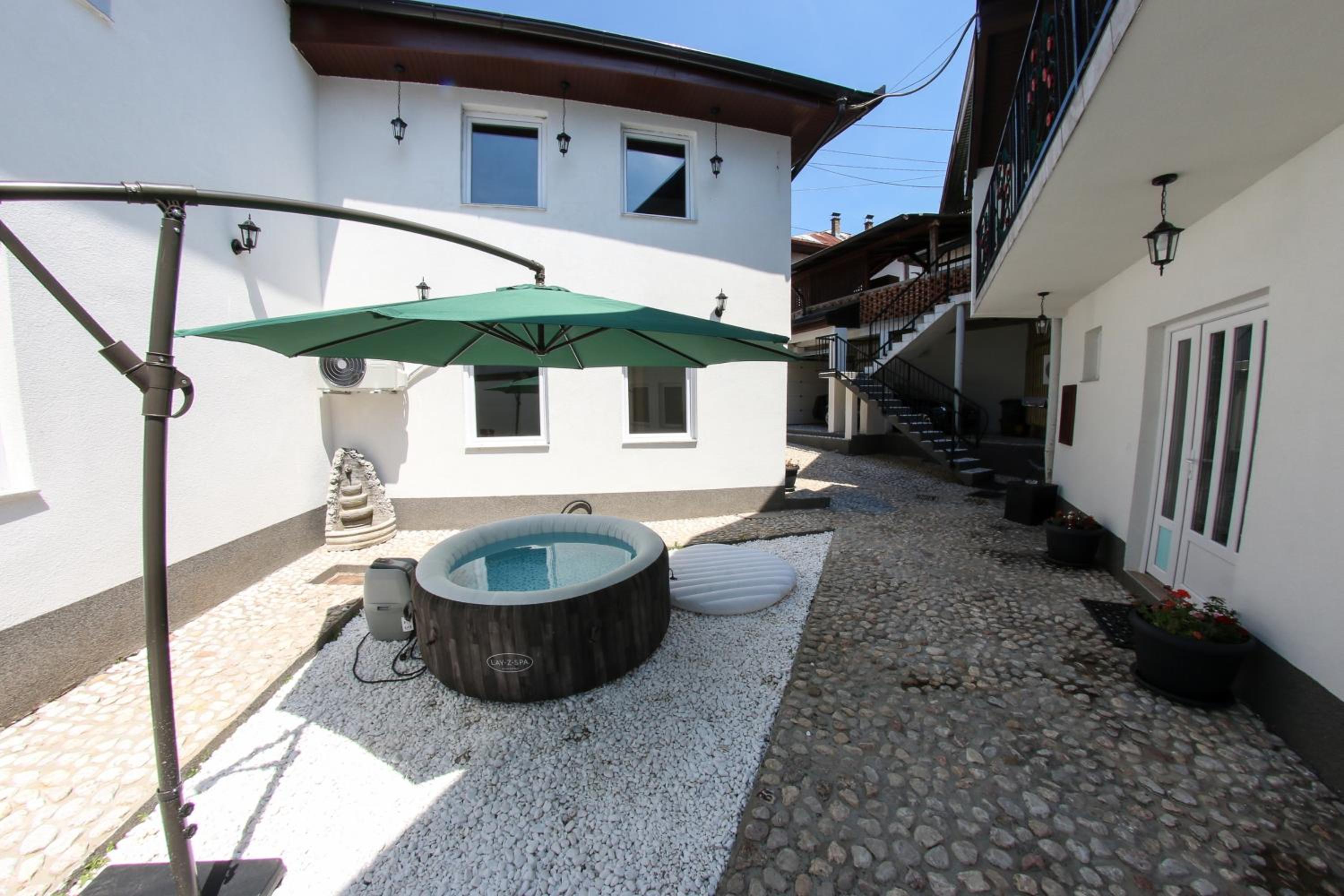 Apartments Villa Begić