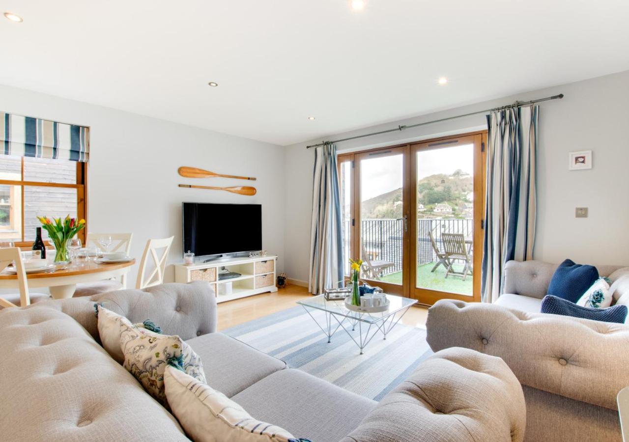 2 Bed in Looe oc-6creek view 2