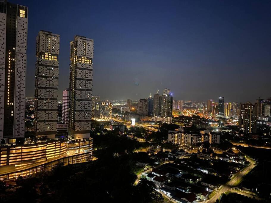 Pinnacle Tower 27 High Floor Near Ksl Mall Johor Bahru