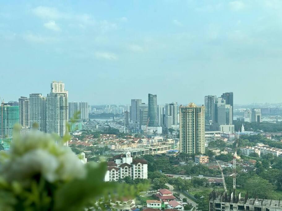 Pinnacle Tower 27 High Floor Near Ksl Mall Johor Bahru