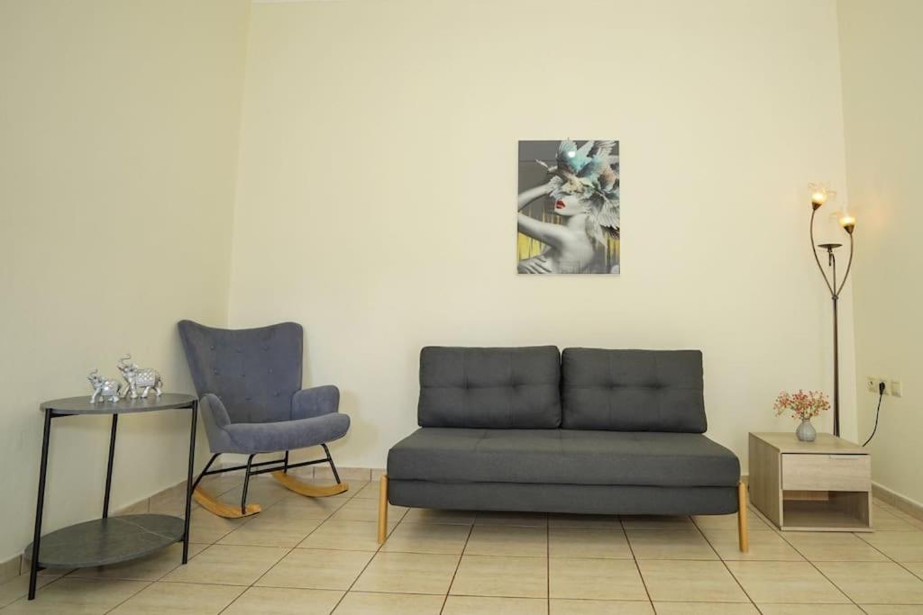 Spacious Maisonette near Beach