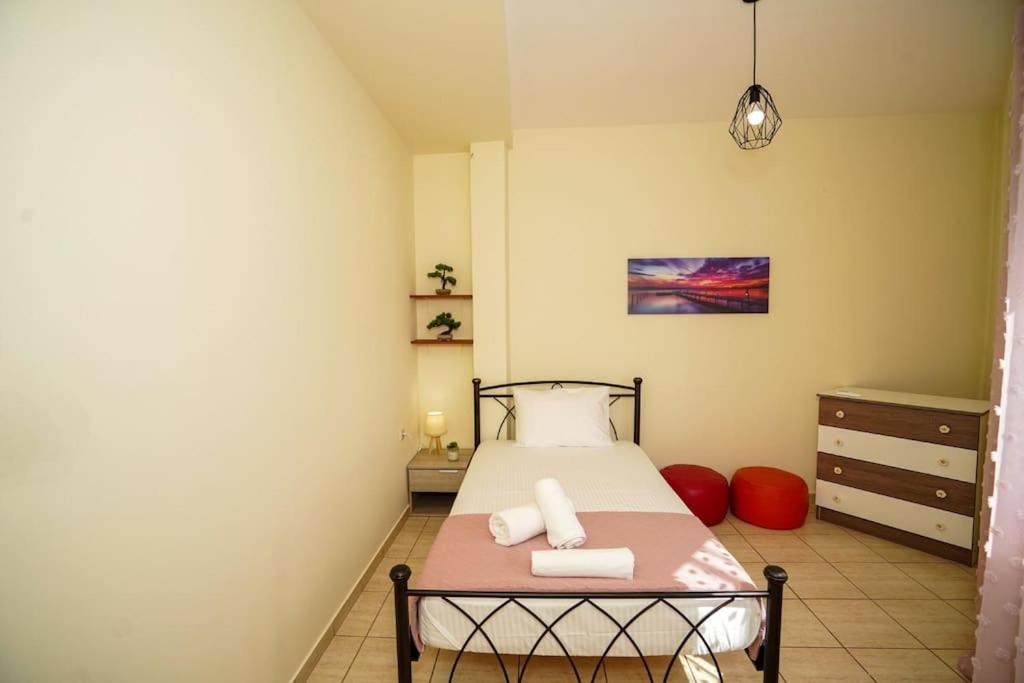 Spacious Maisonette near Beach
