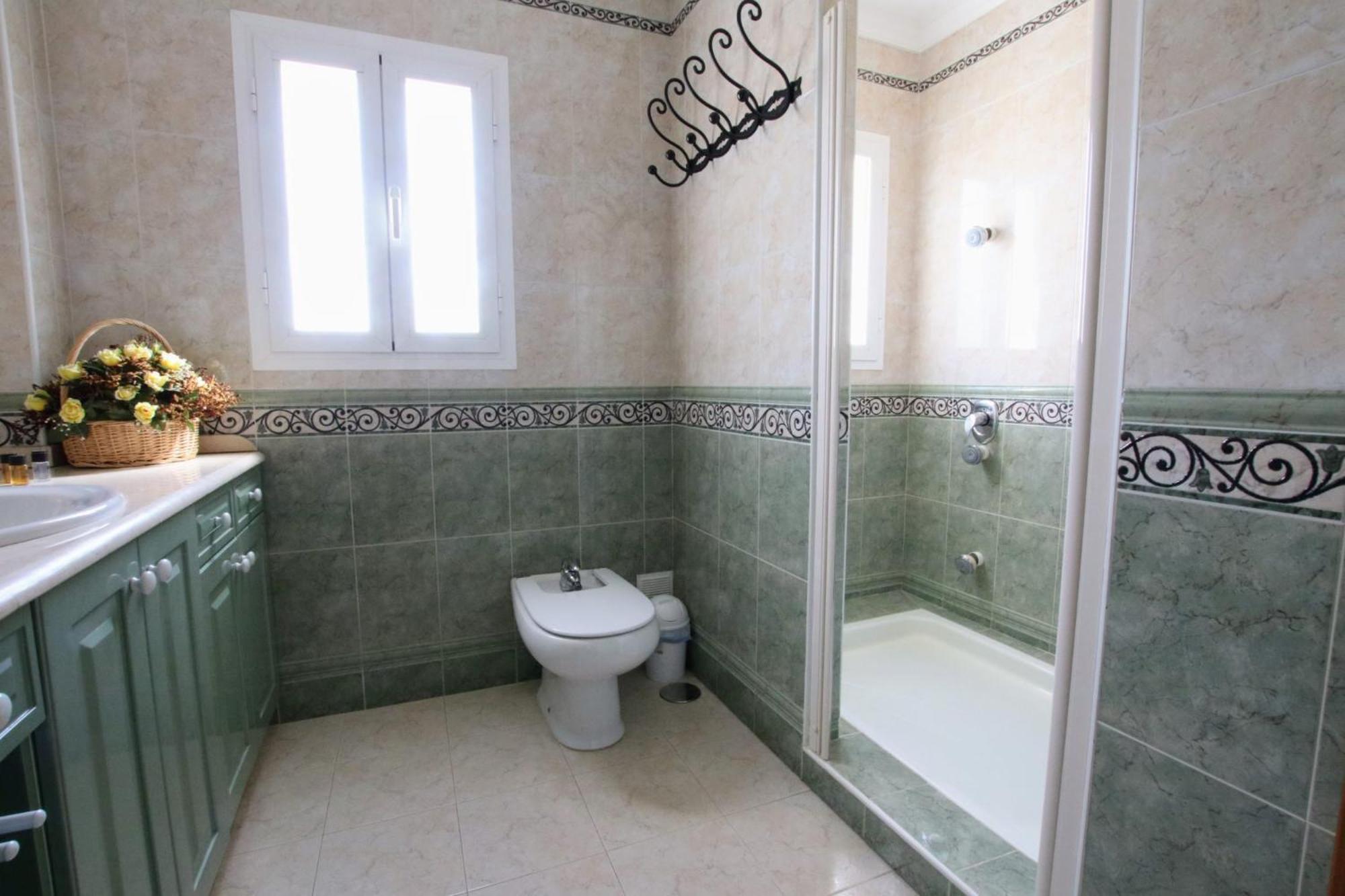 TESS Villa El Oasis