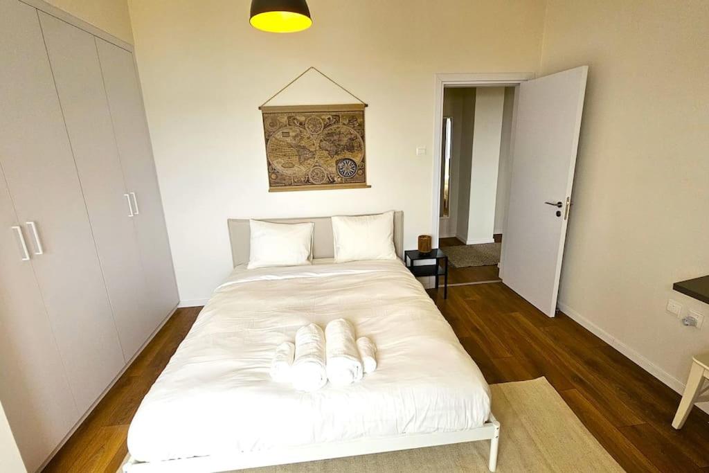 Molos Beachfront City-Centre