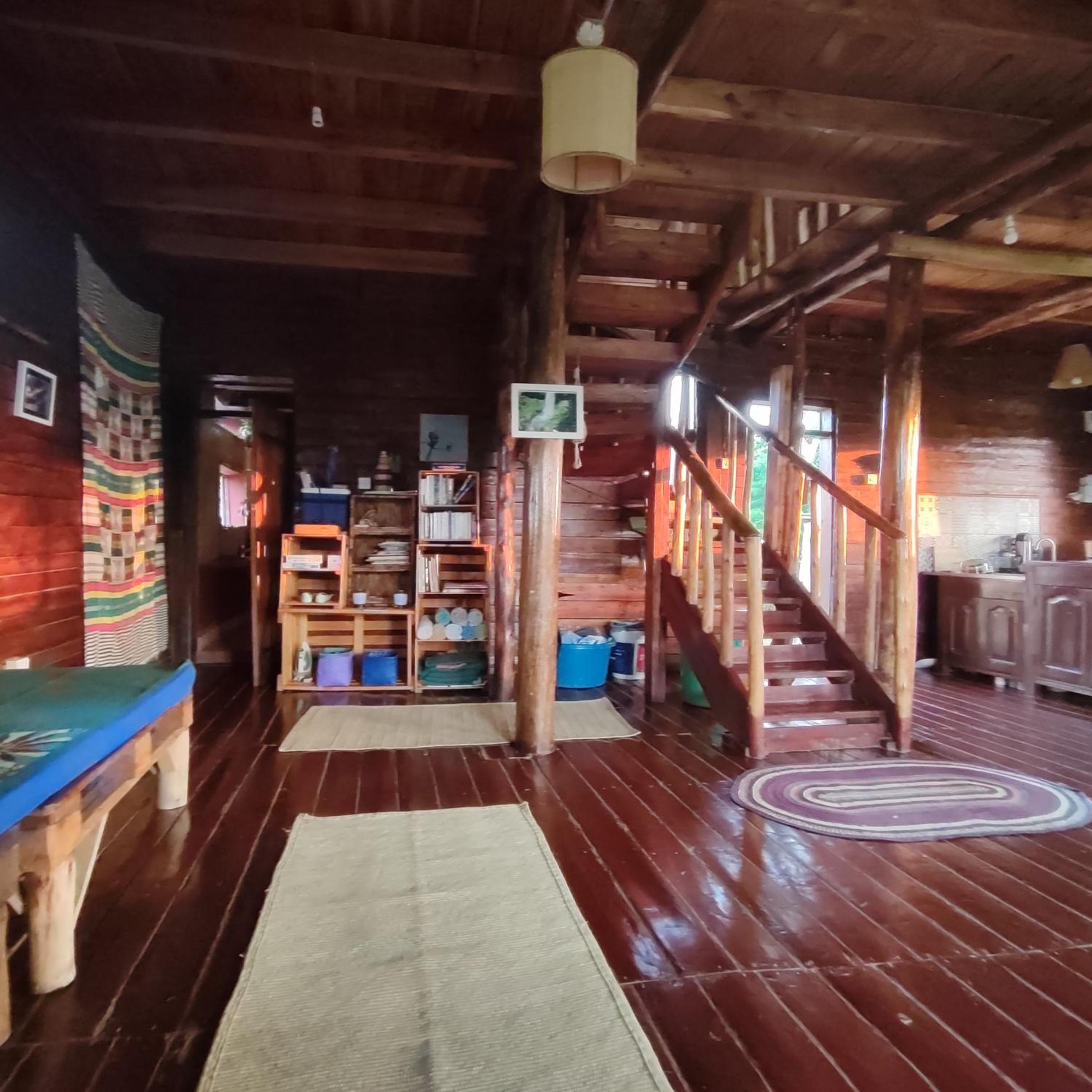 Queen Elizabeth Gorge Cottages