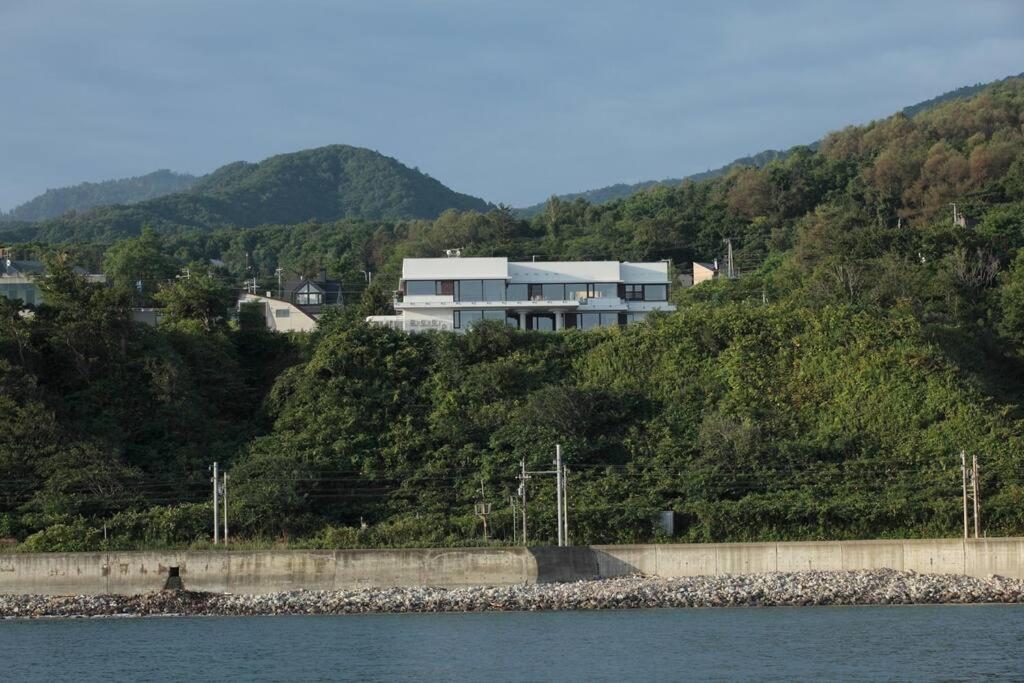 Villa Orchid