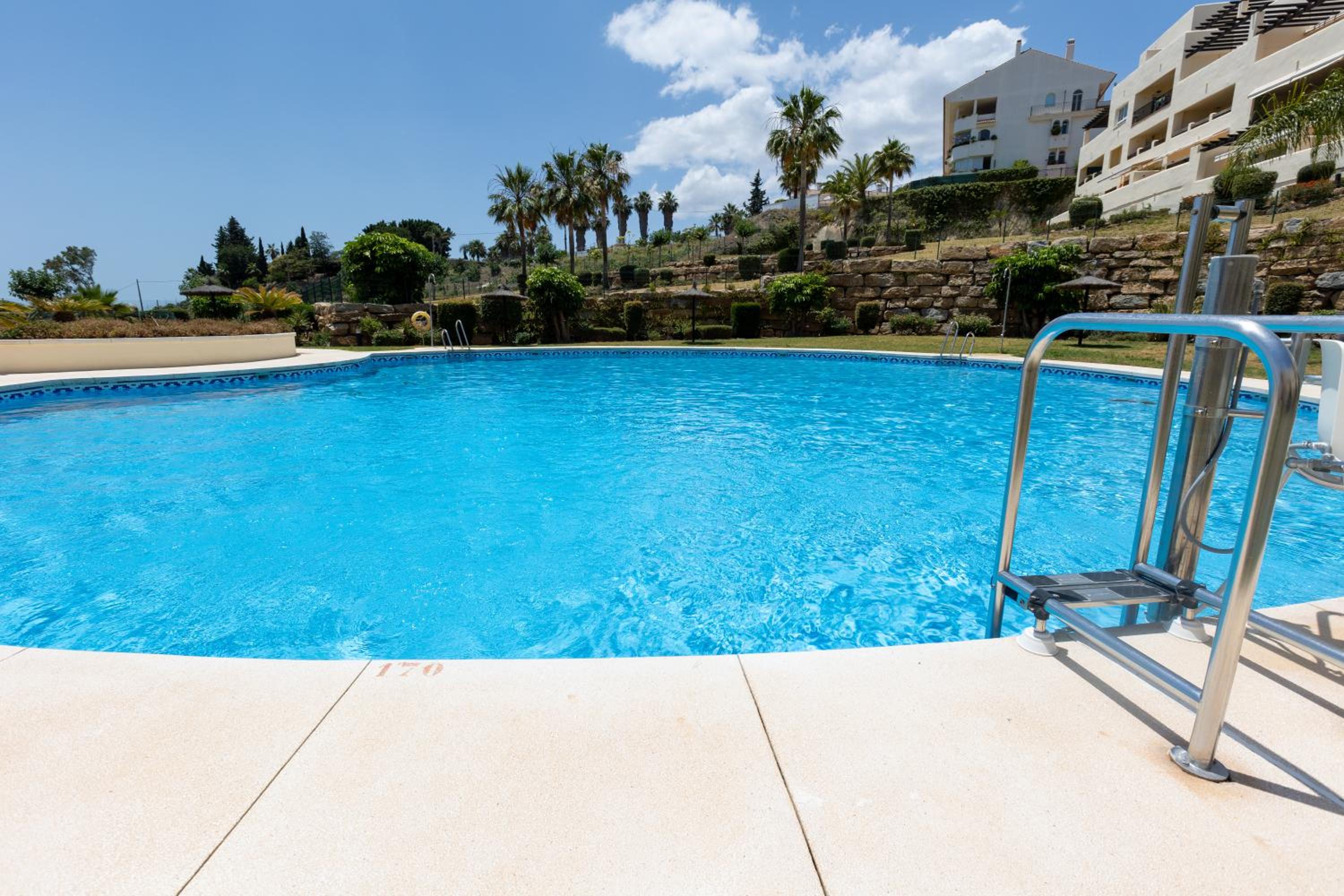 Magnifique, luxueux appartement en Top résidence