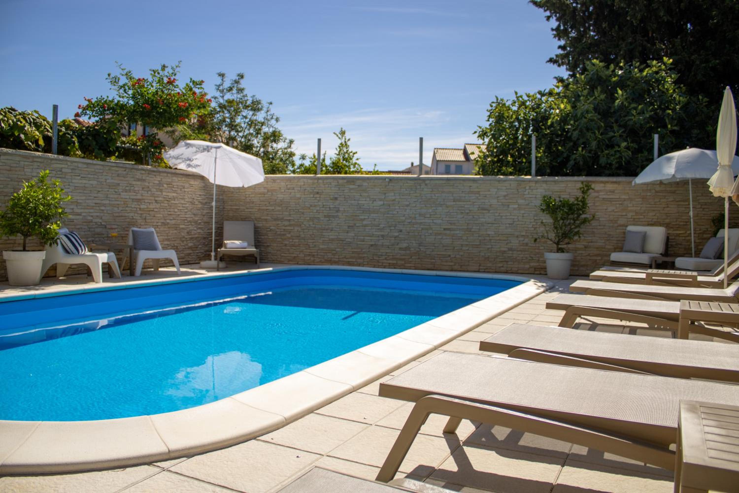 Apartments & rooms Stella Adriatica