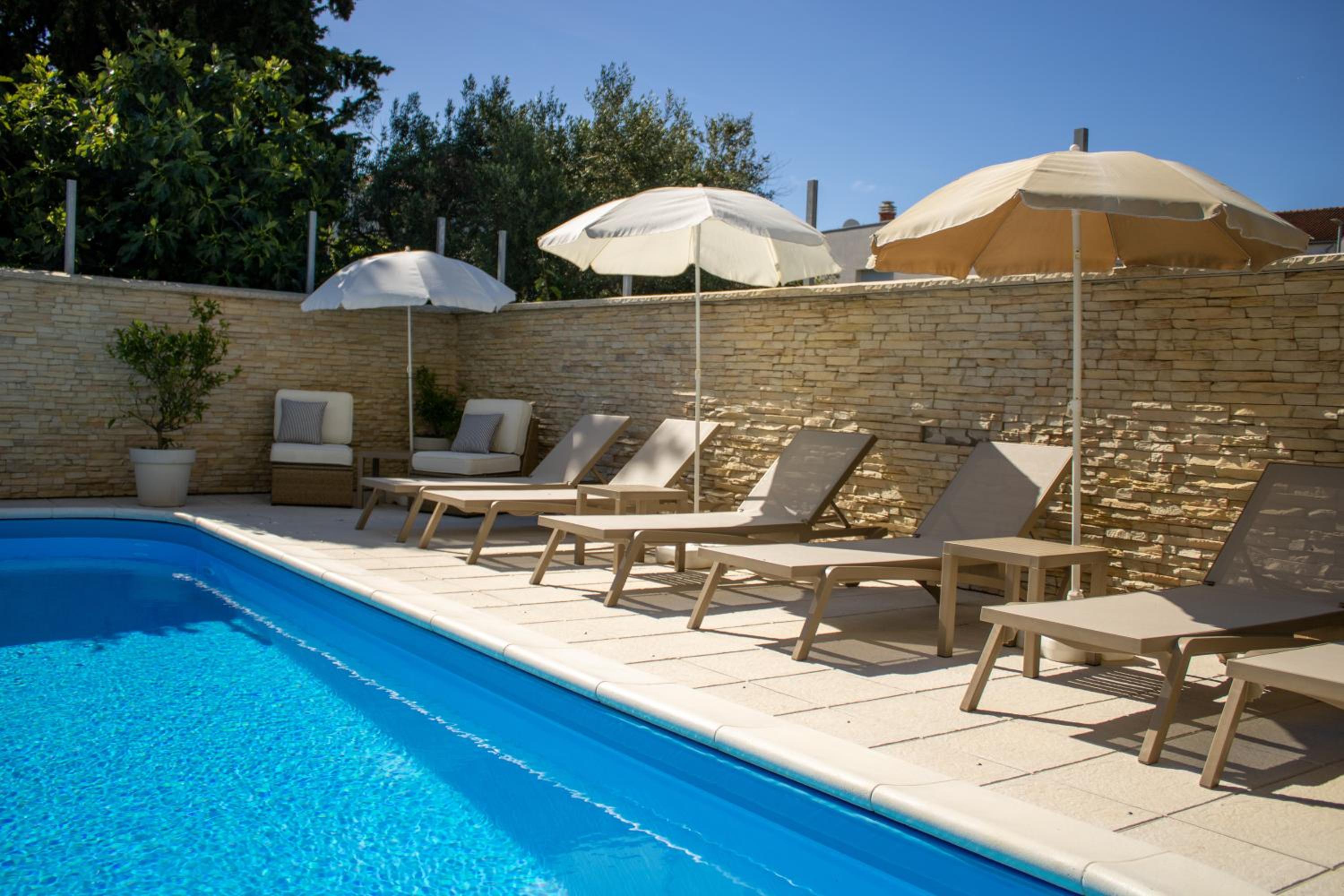 Apartments & rooms Stella Adriatica