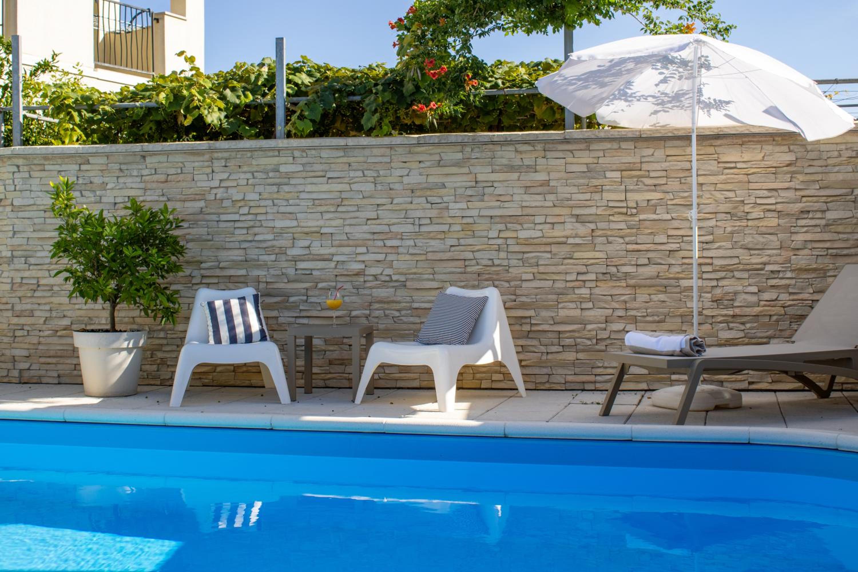 Apartments & rooms Stella Adriatica