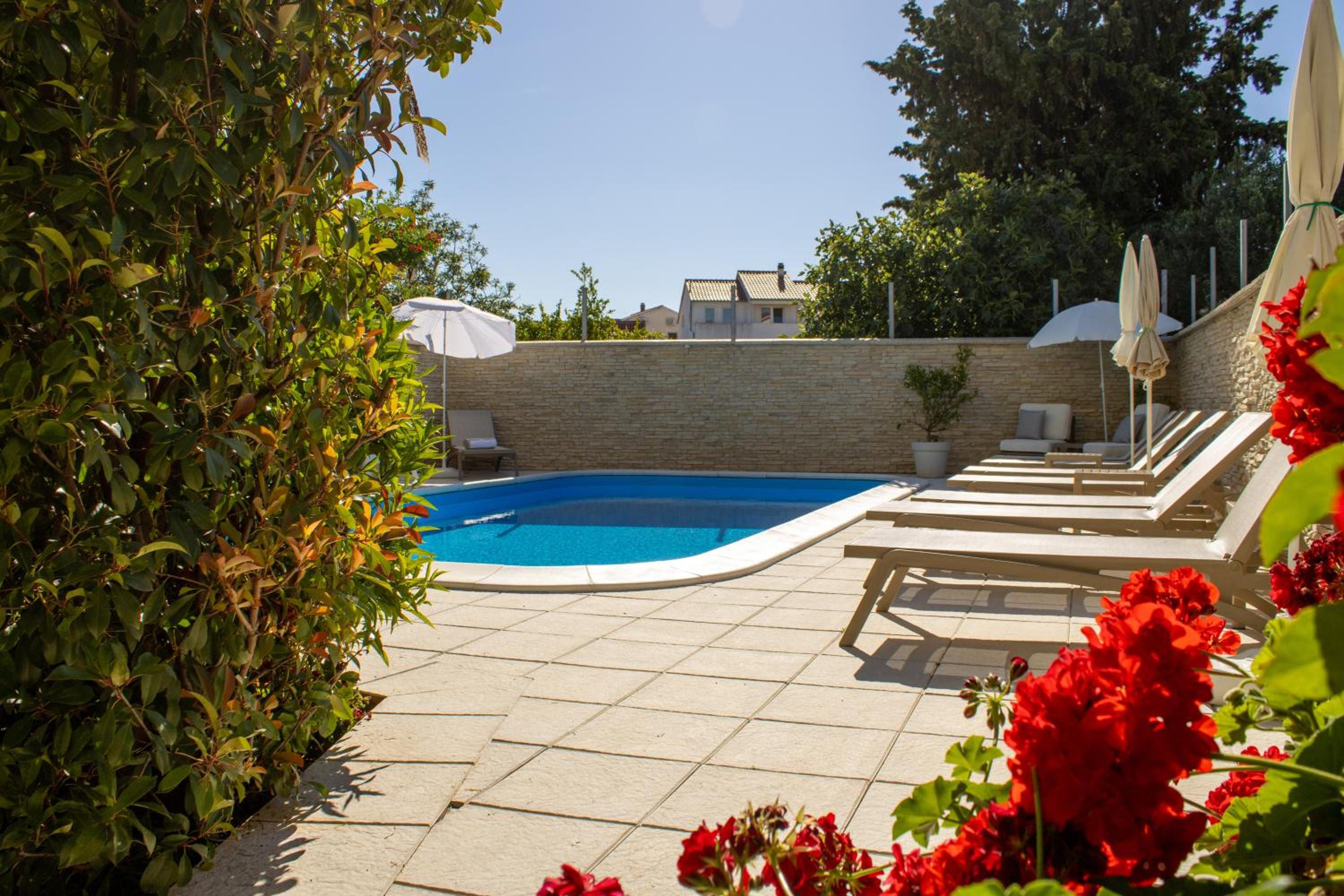 Apartments & rooms Stella Adriatica