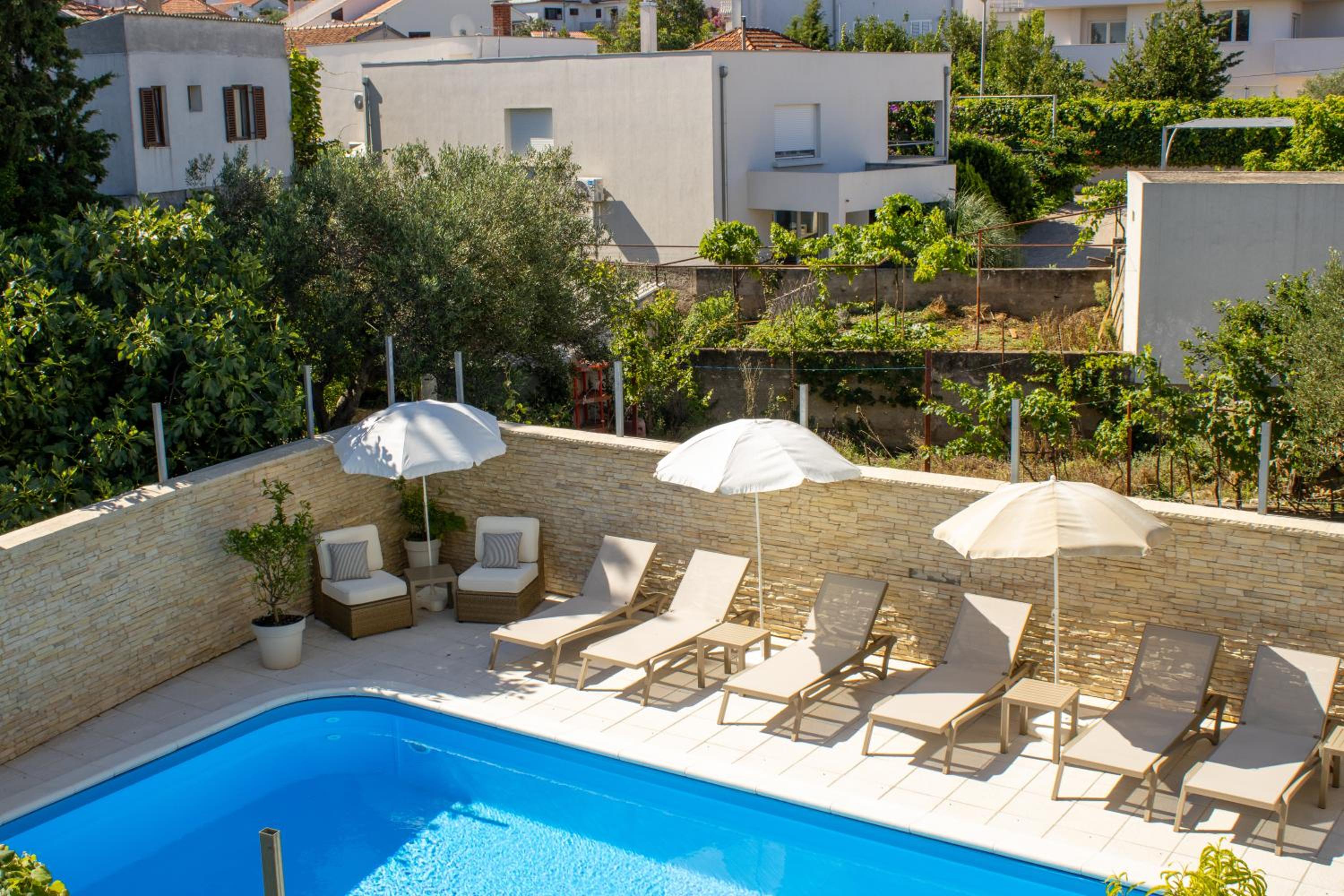 Apartments & rooms Stella Adriatica