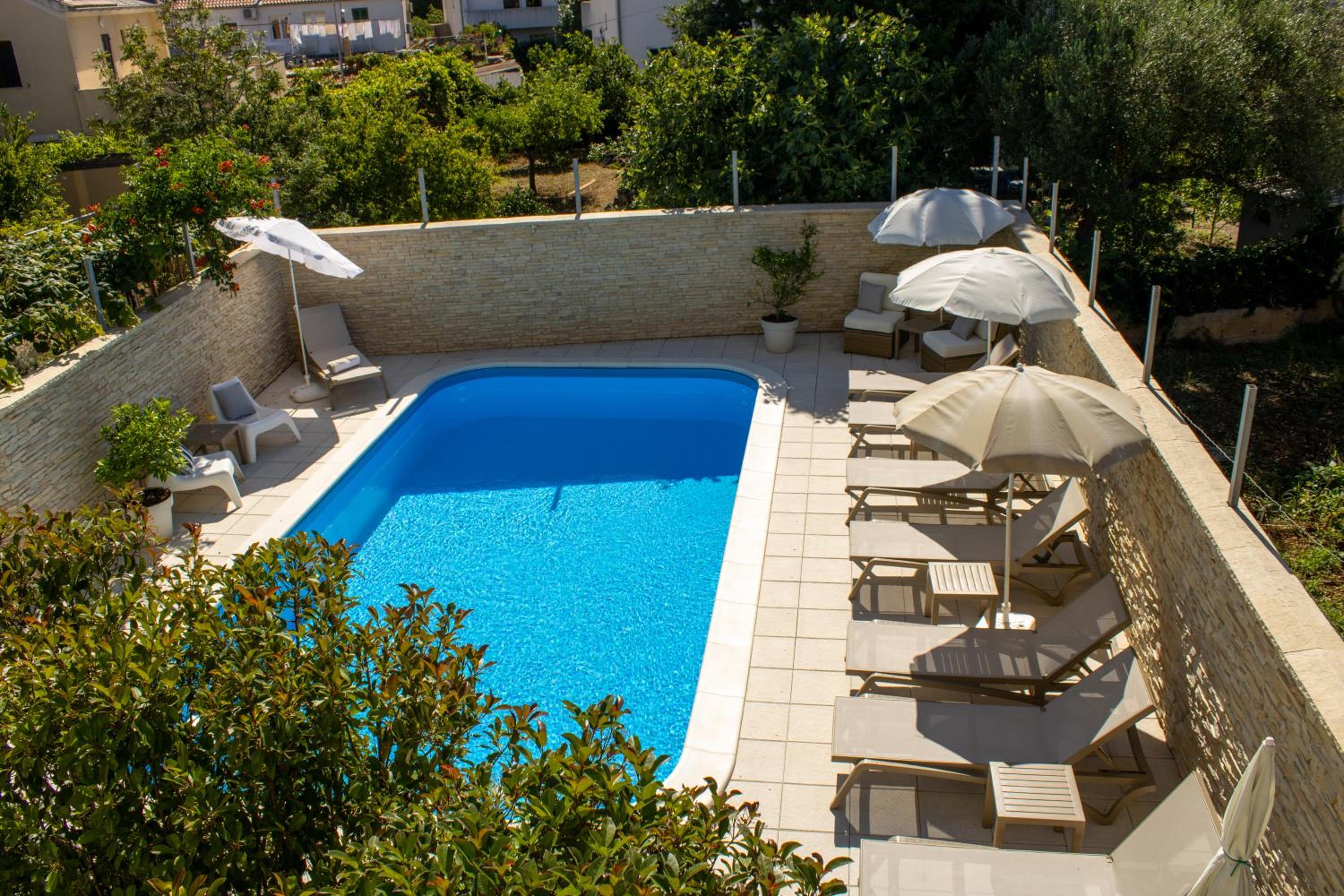 Apartments & rooms Stella Adriatica