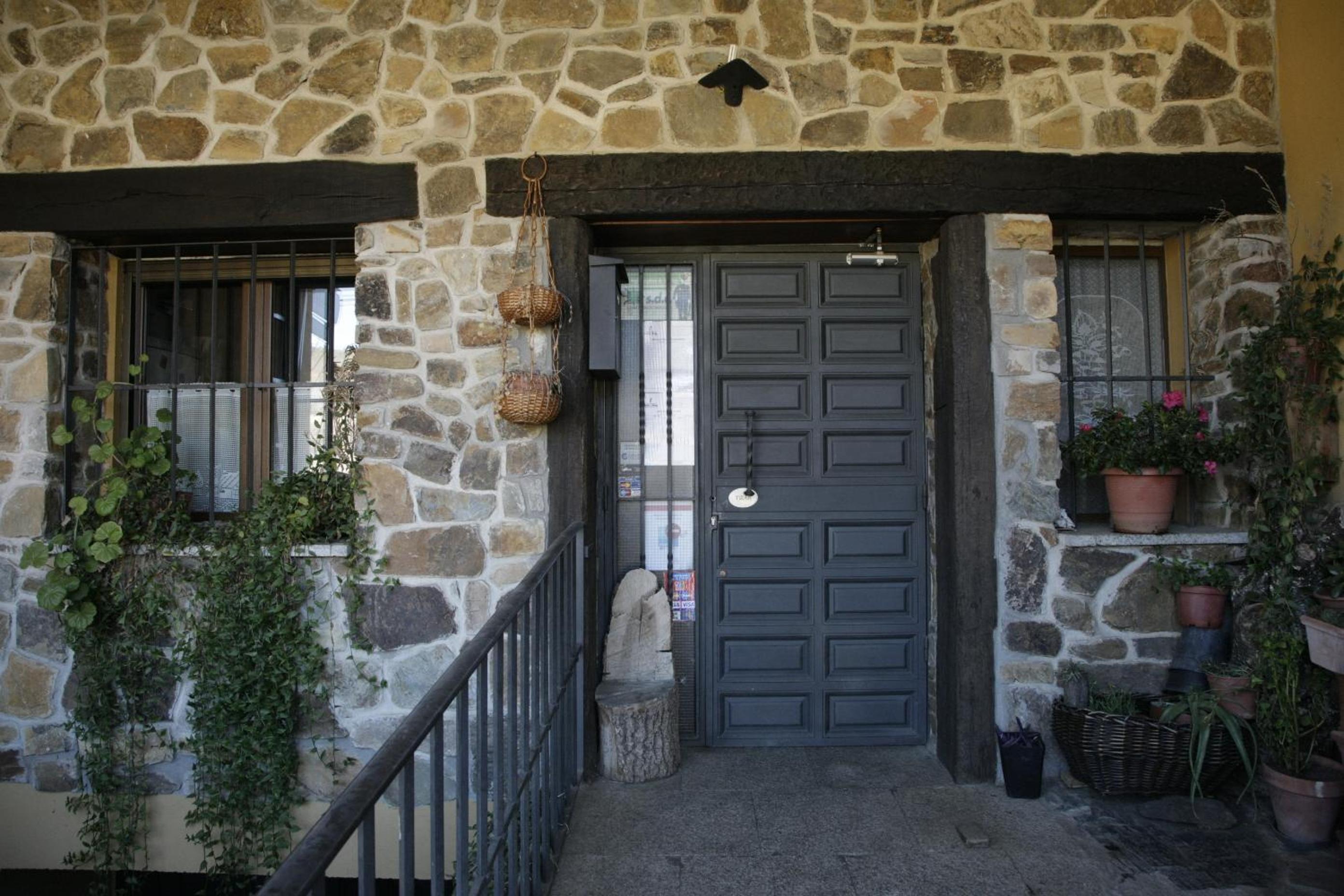 Photo 42
