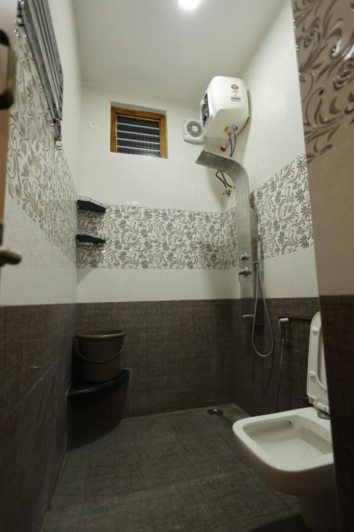 Dwaraka Agaram Villa