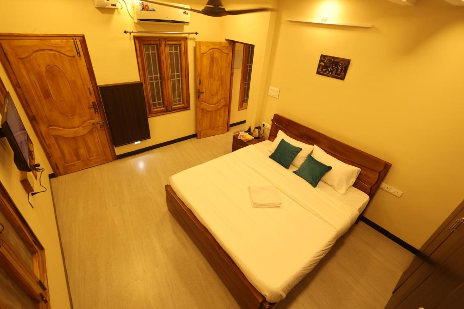 Dwaraka Agaram Villa