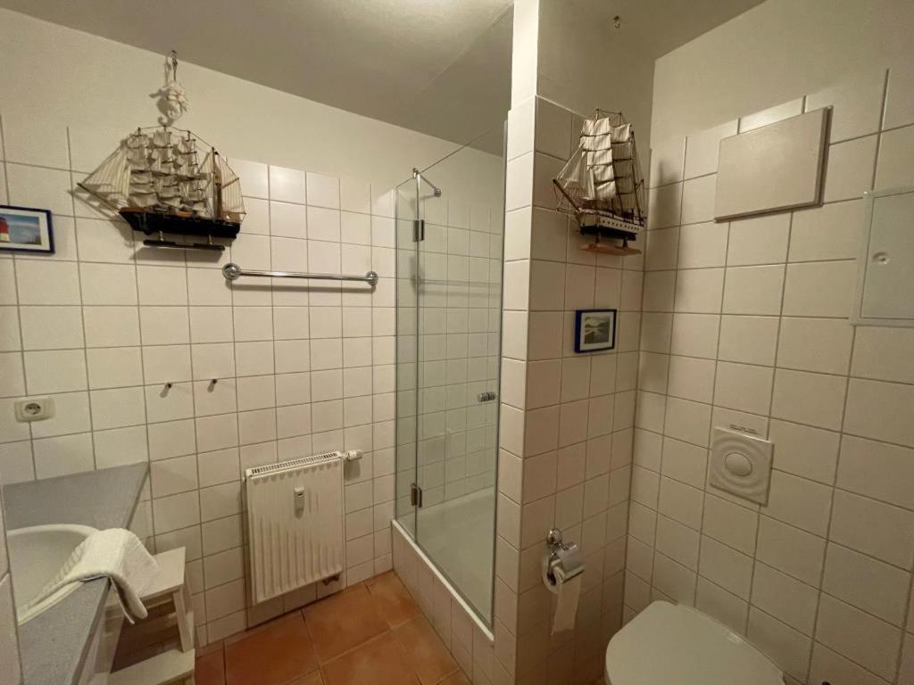Fewo 33 Ferienwohnung am Reriker Yachthafen mit Salzhaffblick
