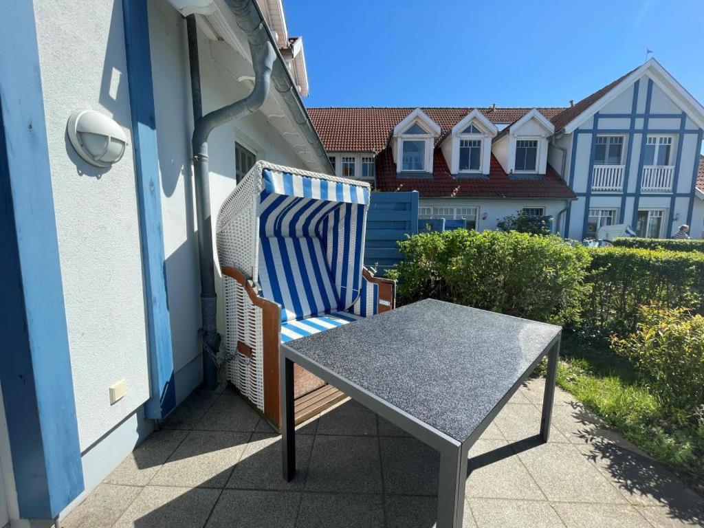 Fewo 33 Ferienwohnung am Reriker Yachthafen mit Salzhaffblick