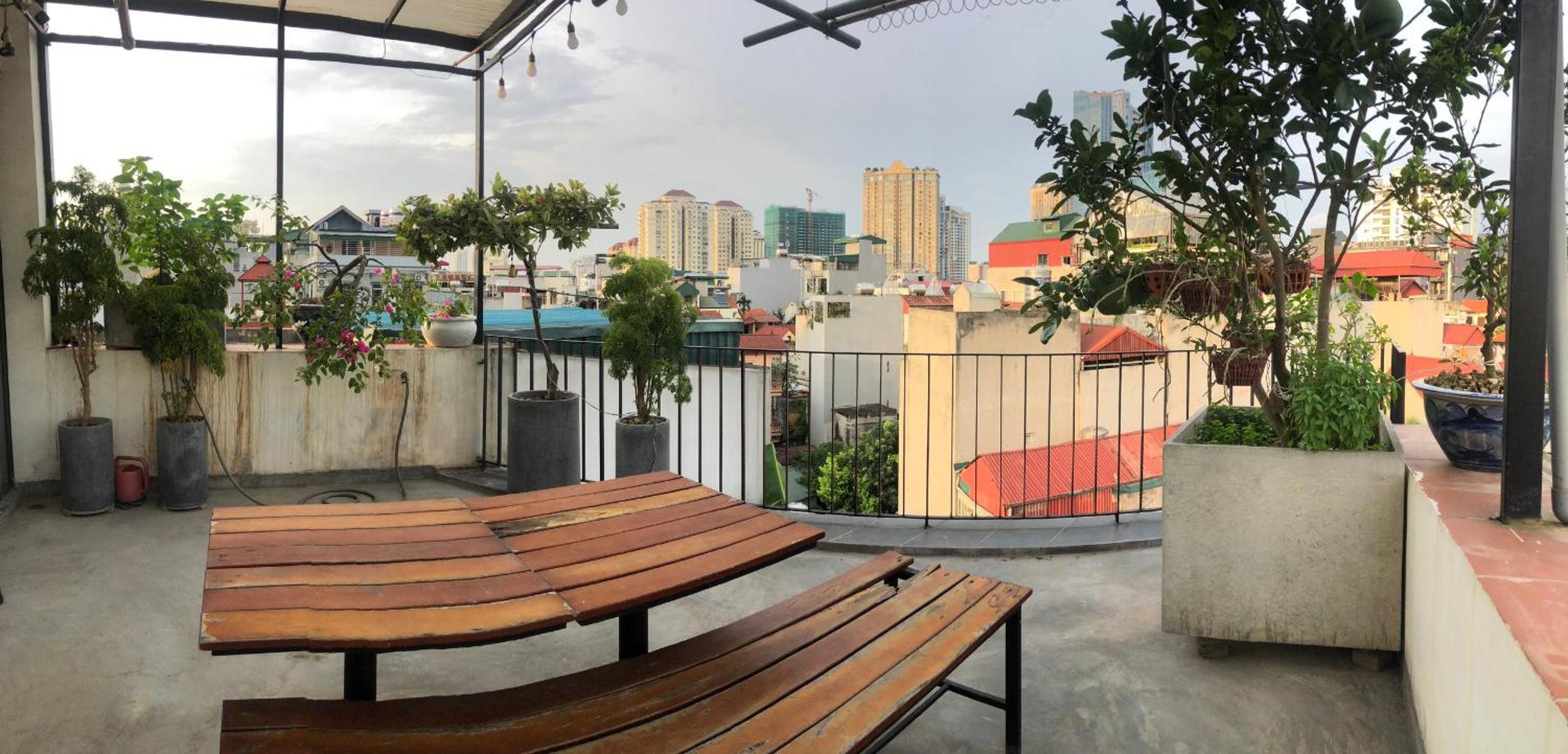 CRIN HOUSE Tây Hồ