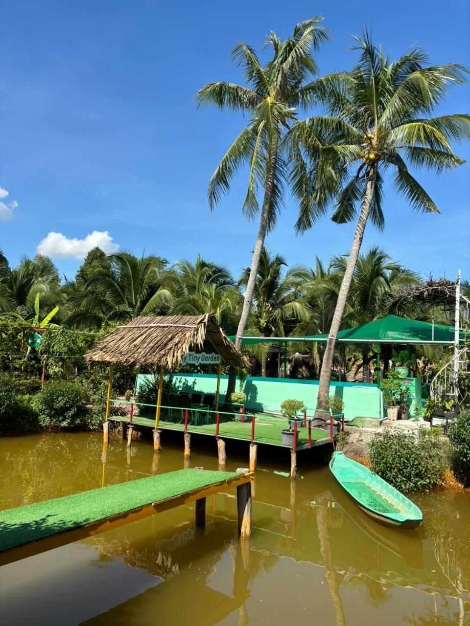 Mekong Delta Homestay 2-Day Tour & Adventure Cycling