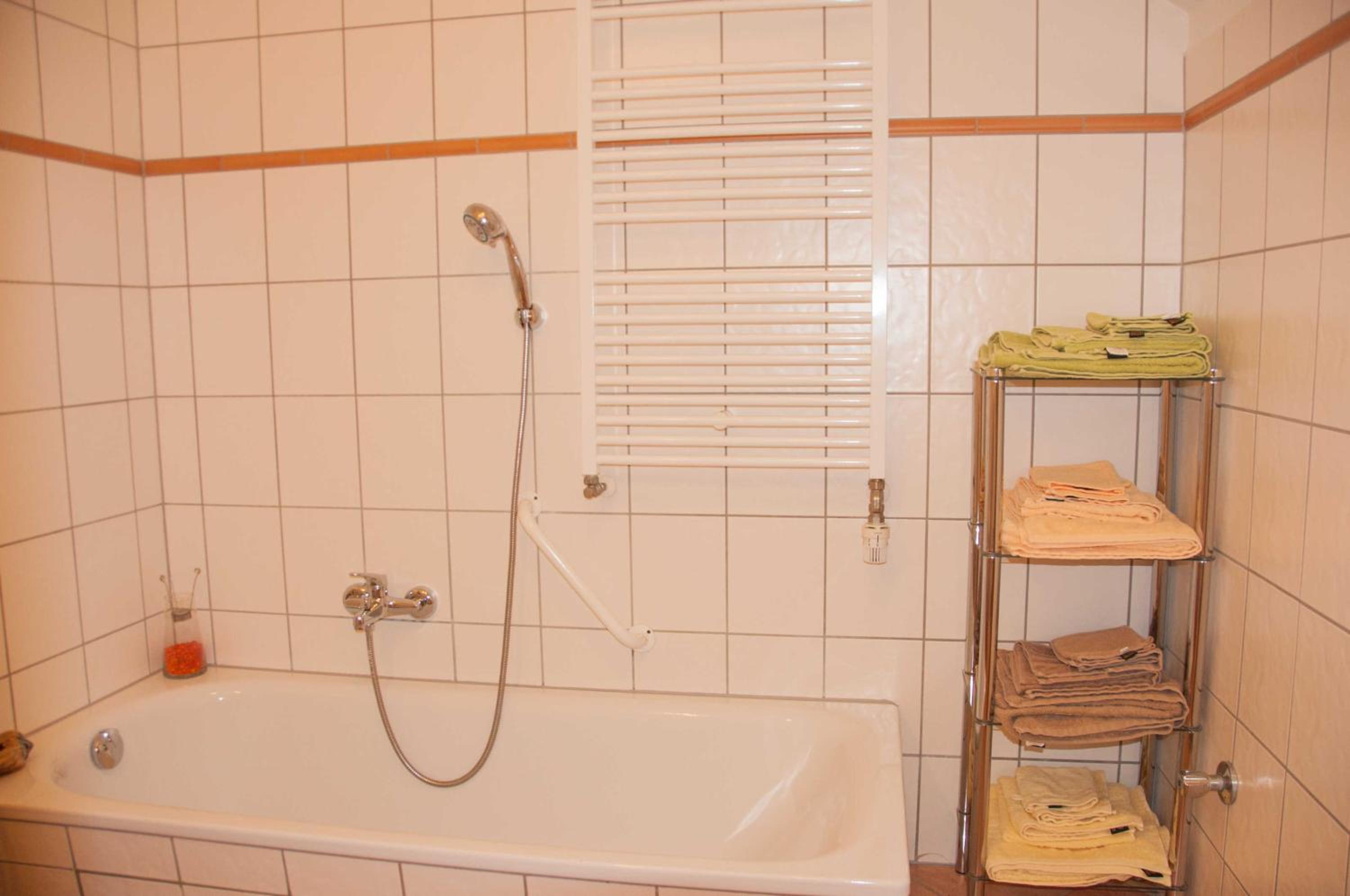 Photo 32