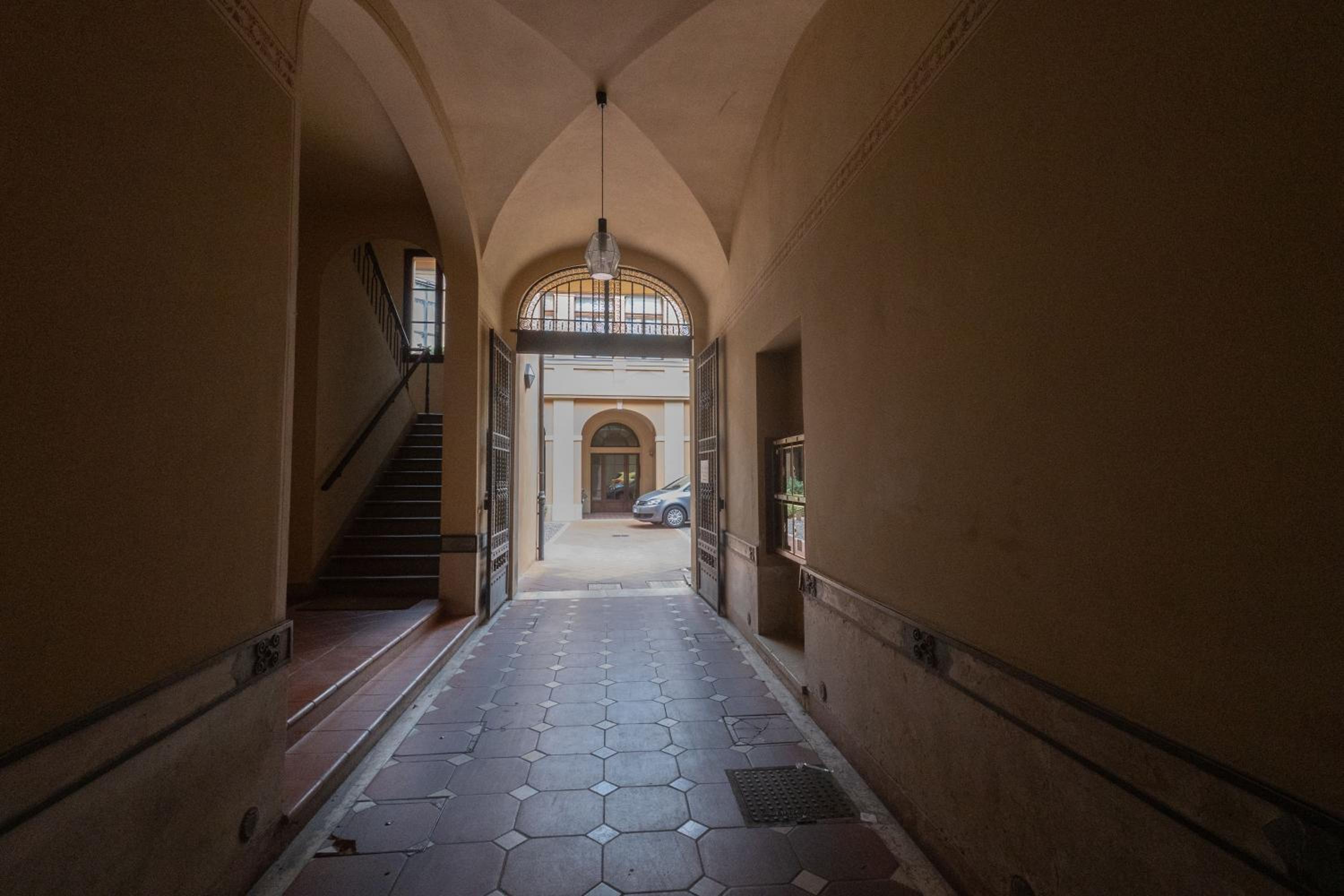 Ca' Spadoni, centro storico, piano terra, ingresso indipendente, teatro, parcheggio,, photo 37