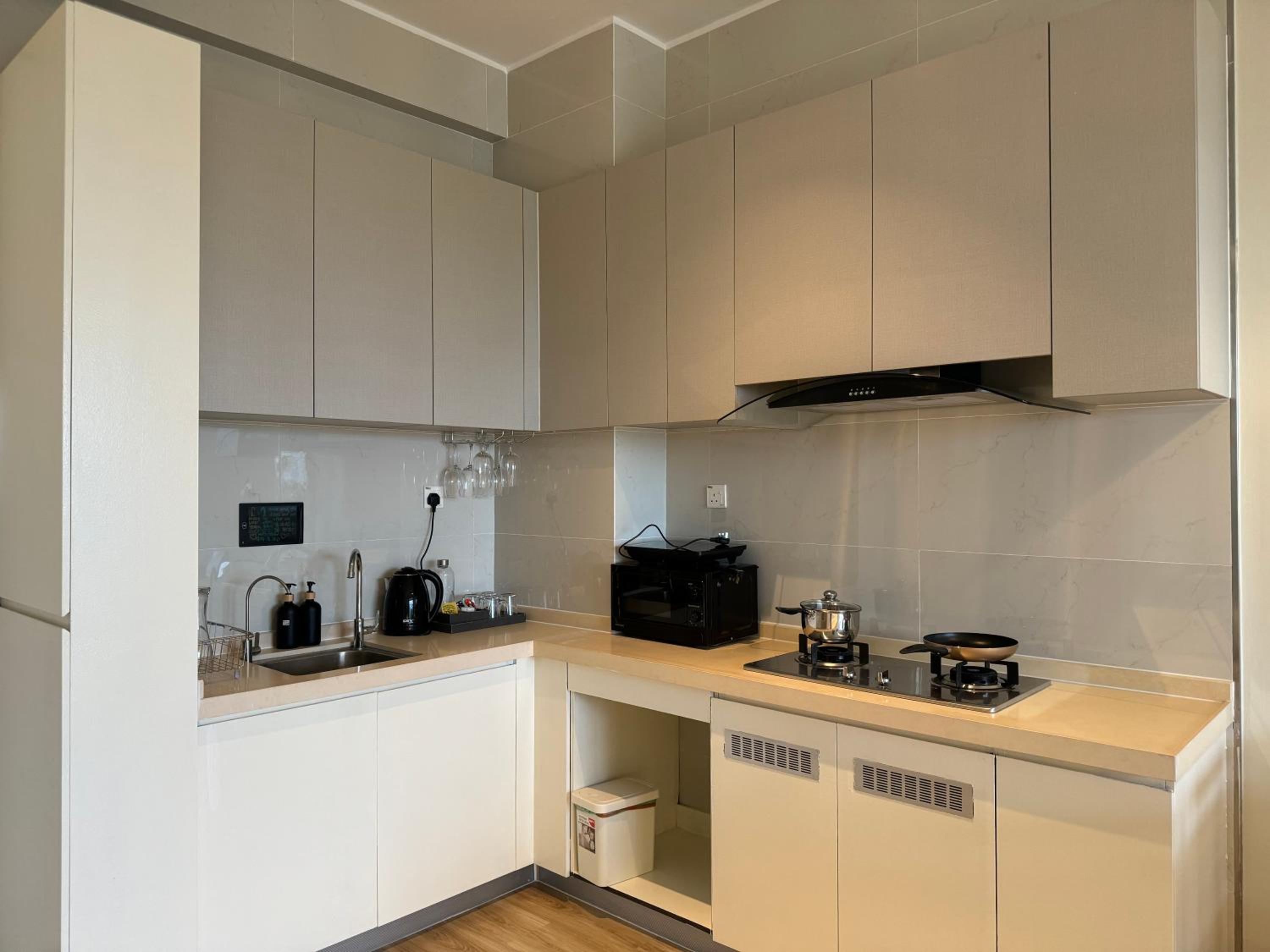 Pullman BayView-a Luxirious Aparthotel at DangaBay