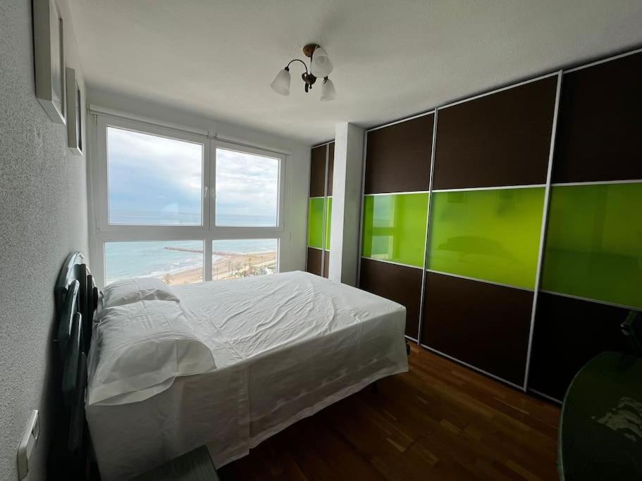Apartamento con vistas al mar