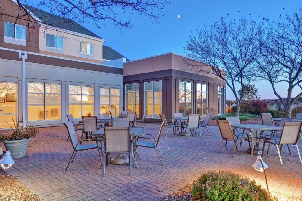 Hilton Garden Inn Oshkosh view 5