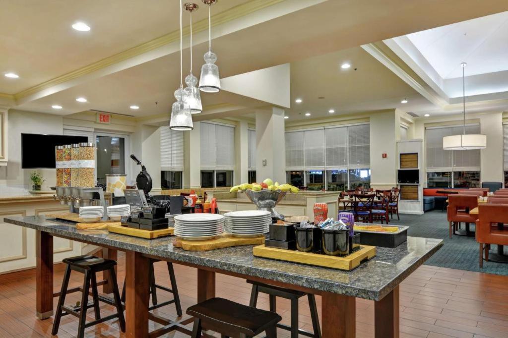 Hilton Garden Inn Appleton/Kimberly view 2