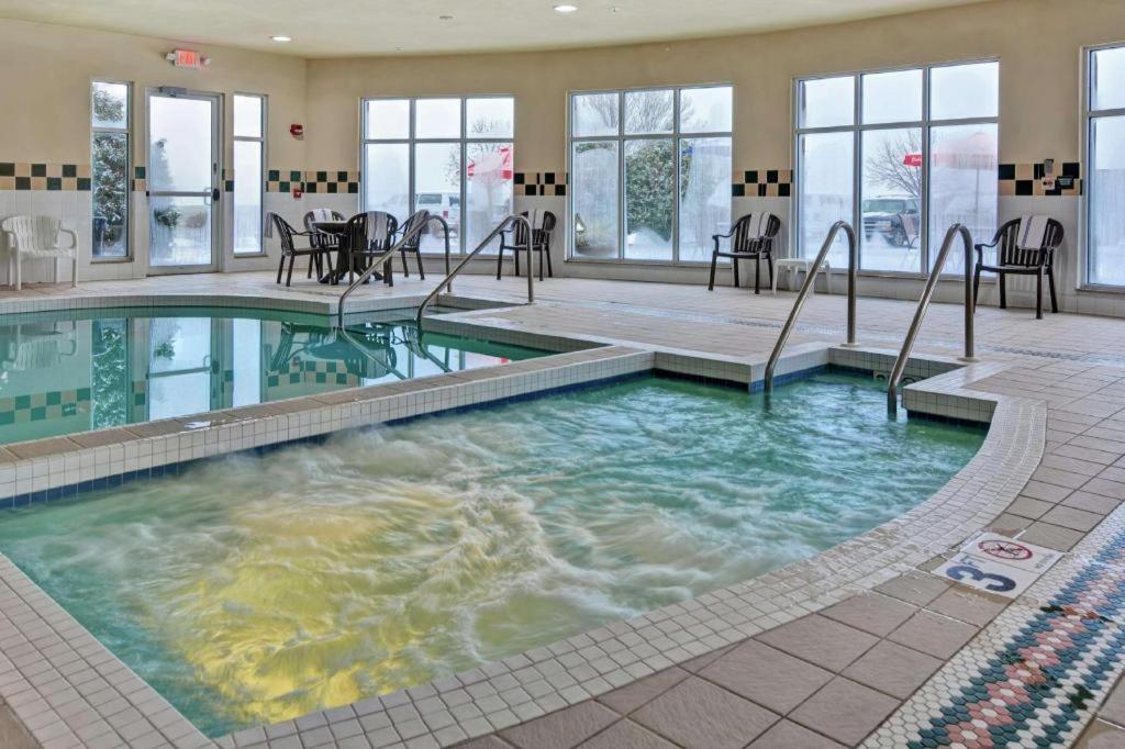 Hilton Garden Inn Oshkosh view 2