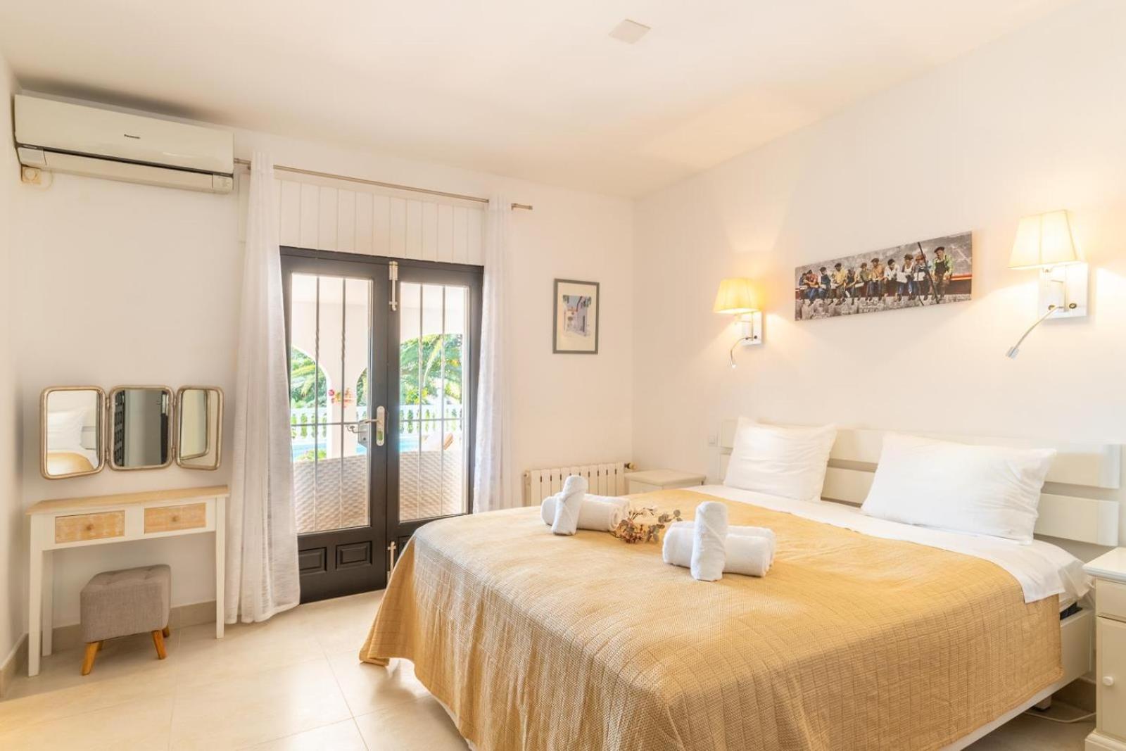 Villa Soliguer by Solidays