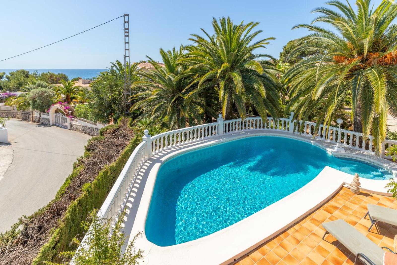 Villa Soliguer by Solidays