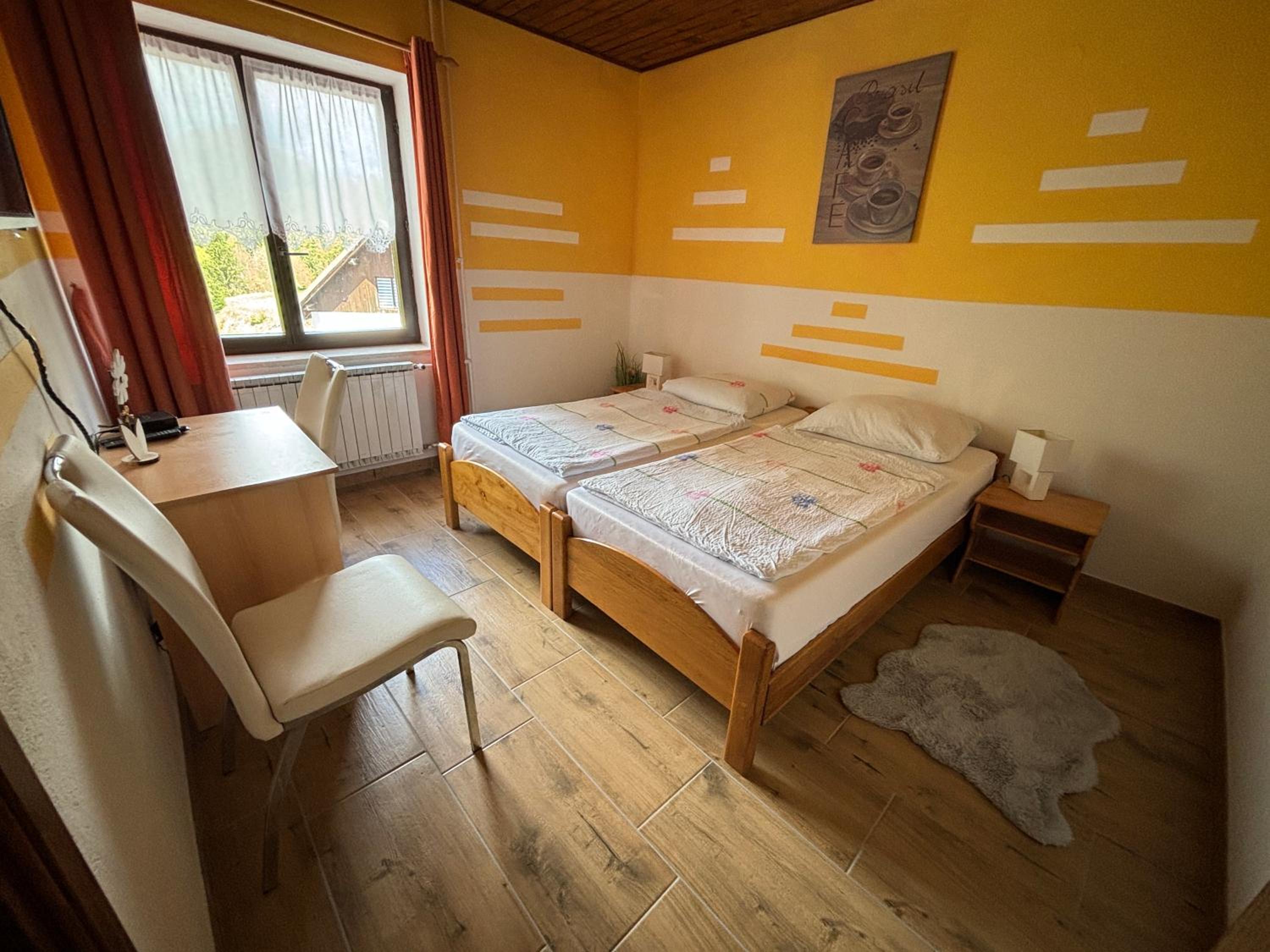 Photo 21