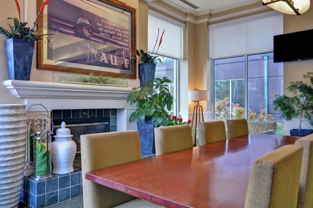 meeting & event spaces