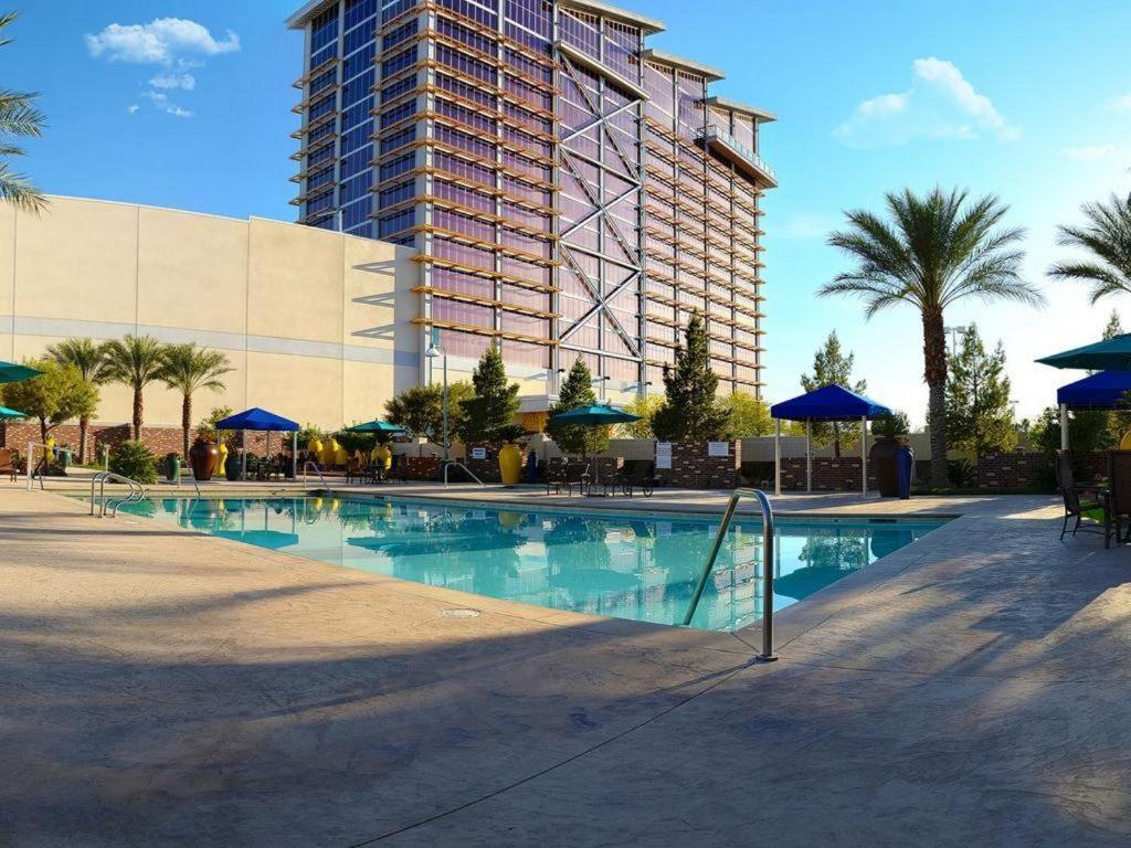 Eastside Cannery Casino Hotel view 2