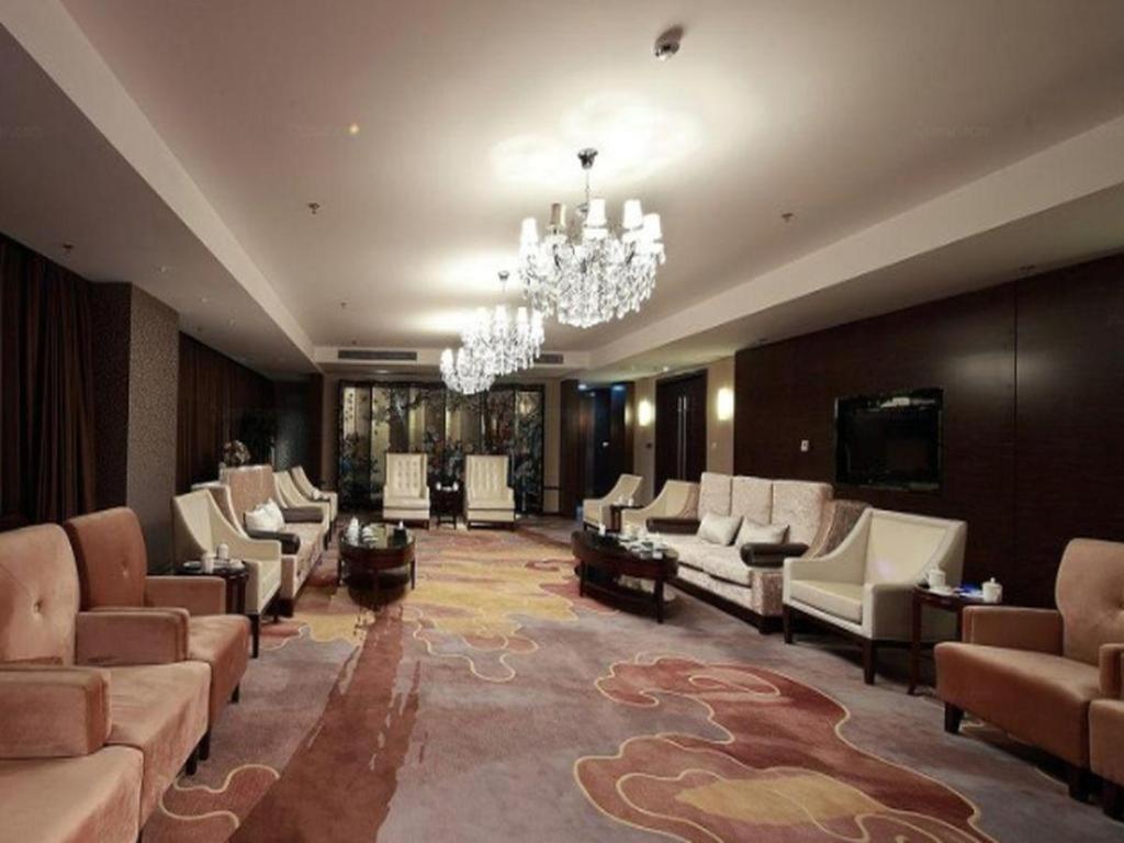 Nanjing Lakehome Hotels and Resorts