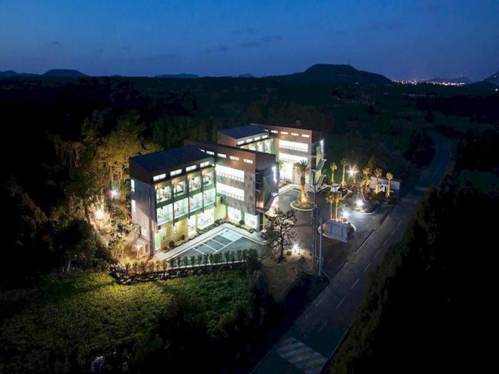 Jeju Hue Resort