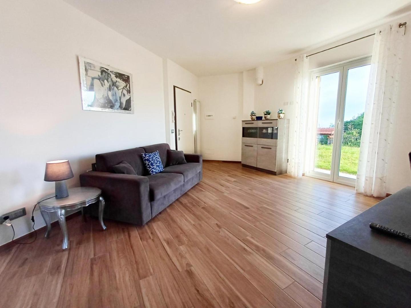 JOIVY Villa Guanna - Charming Flat with Garden view 4