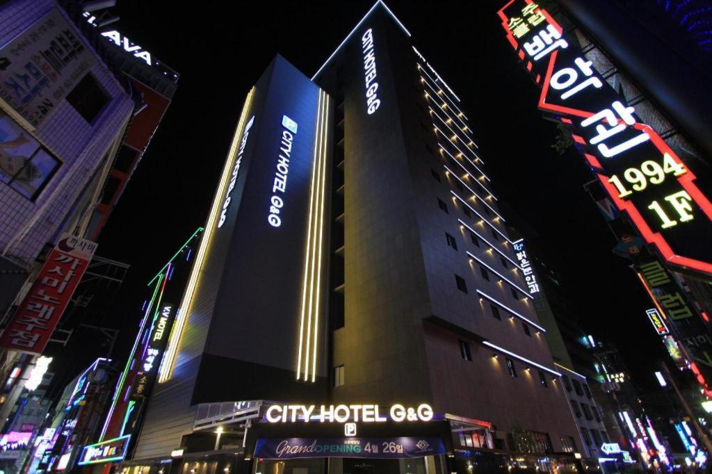 City Hotel G&G view 4