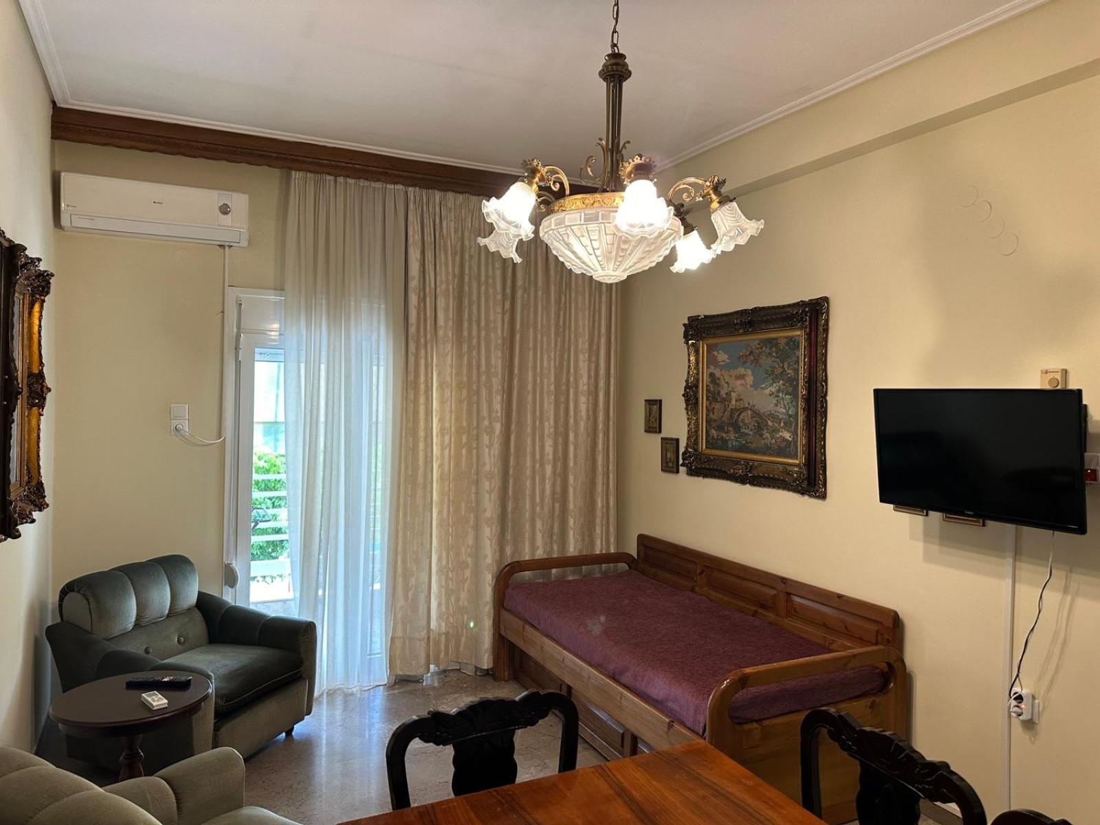 Theoni Central Apartment