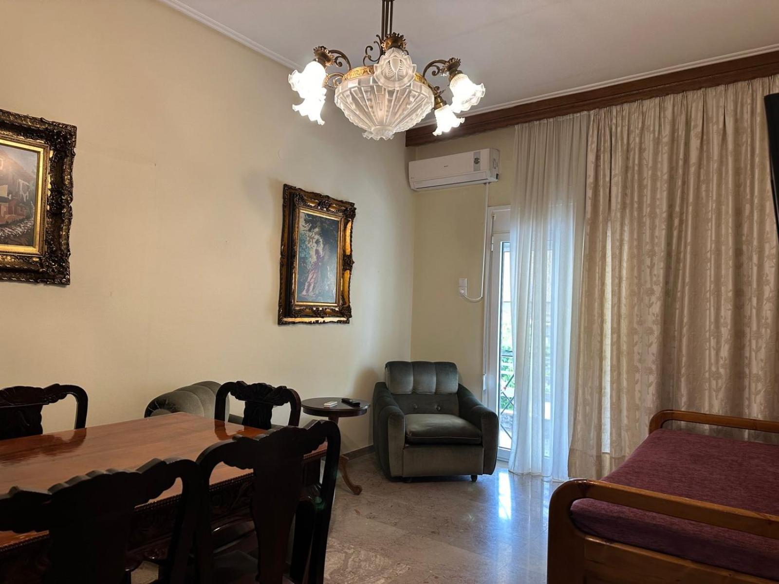Theoni Central Apartment